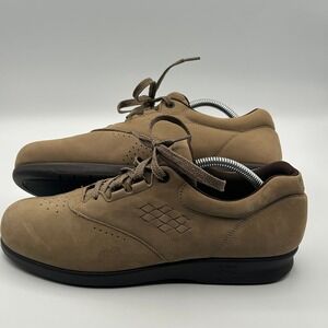 SAS Free Time Walking Shoes Womens 10.5 Tan Nubuck Leather Comfort Sneaker USA